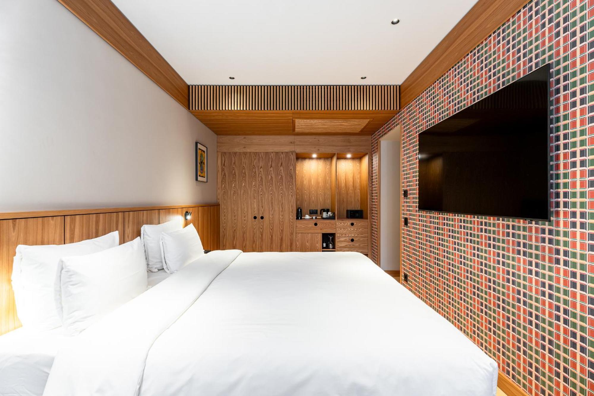 Aston Hotel Рига Екстериор снимка
