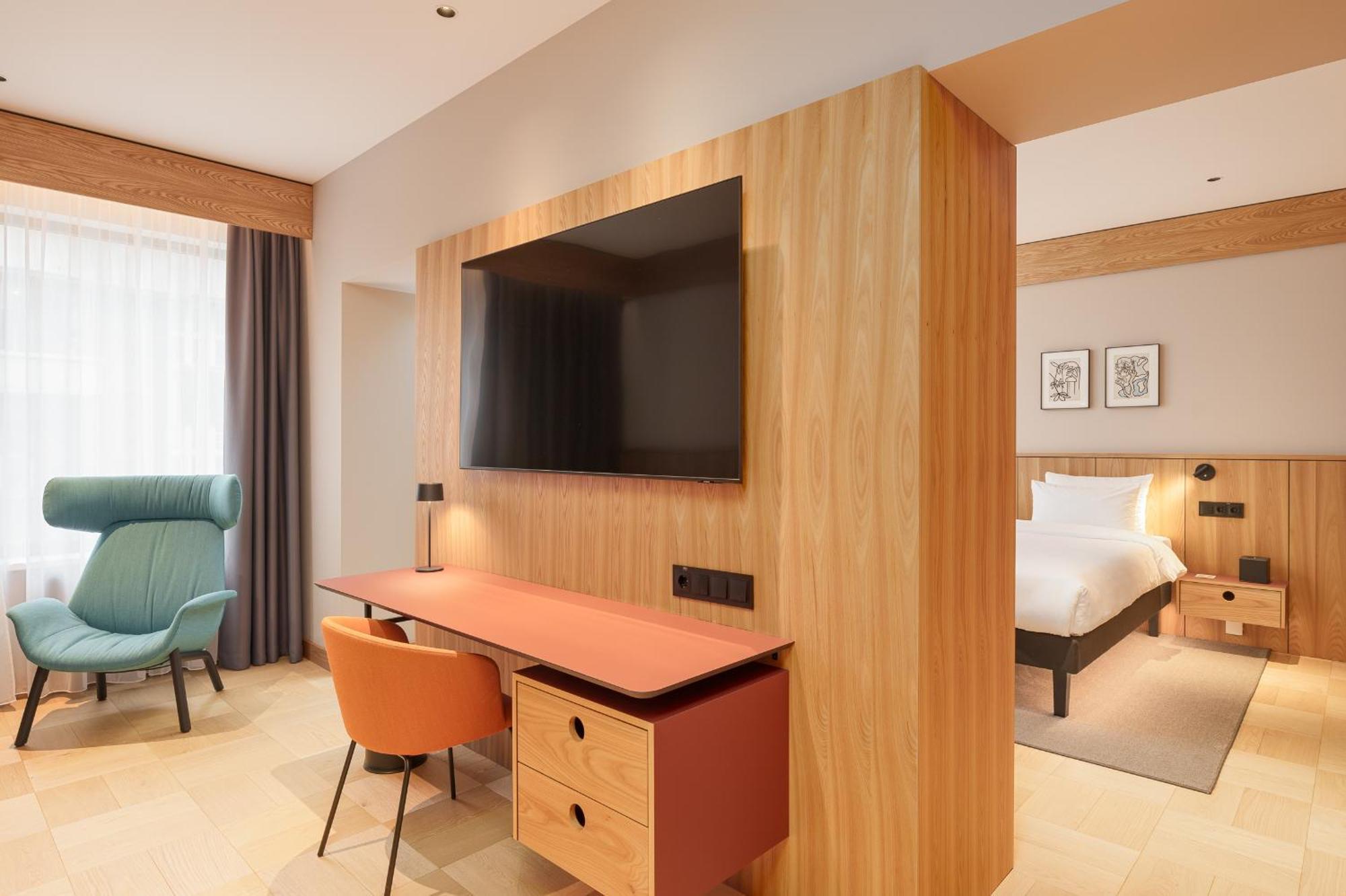 Aston Hotel Рига Екстериор снимка