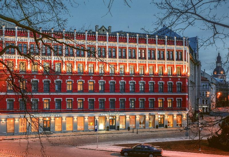 Aston Hotel Рига Екстериор снимка